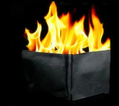 Magic Blaze Fire Wallet – Magician’s Flaming Trick Wallet